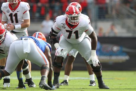 OT Andrew Thomas de los Giants en su etapa colegial con Georgia