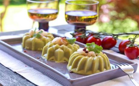 Mousse de aguacates y gambas