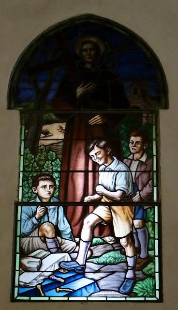 La Iglesia de San Román (6): el retablo de Santa Ángela de la Cruz.