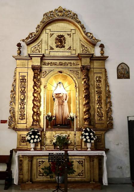 La Iglesia de San Román (6): el retablo de Santa Ángela de la Cruz.