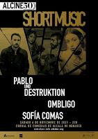 Concierto de Pablo Und Destruktion, Sofía Comas y Ombligo en el Corral de Comedias de Alcalá de Henares