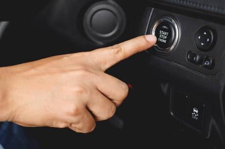 Apagar el motor del coche