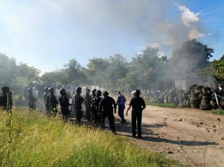 Suspenden desalojo en la colonia Buenos Aires en Ciudad Valles Suspenden desalojo en la colonia Buenos Aires en Ciudad Valles