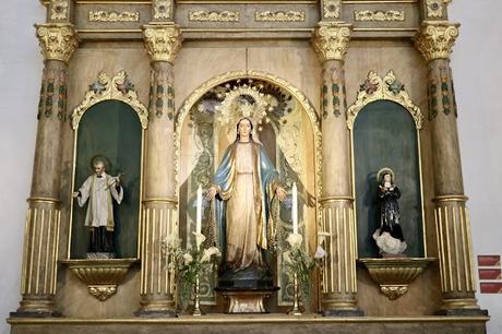 La Iglesia de San Román (8): el retablo de la Familia Vicenciana. La Iglesia de San Román (8): el retablo de la Familia Vicenciana.