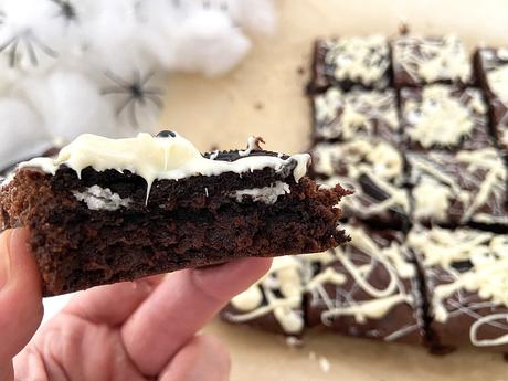 delikatissen oreo brownies halloween brownies easy brownies chocolate brownies brownie para halloween brownie muy facil brownie de chocolate negro brownie americano  