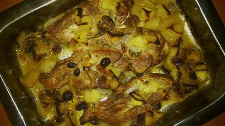 PAVO CON MANZANAS Y PASAS