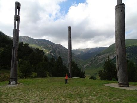 Mirador Roc del Quer: Un mirador de altos vuelos en Andorra. Mirador Roc del Quer: Un mirador de altos vuelos en Andorra.