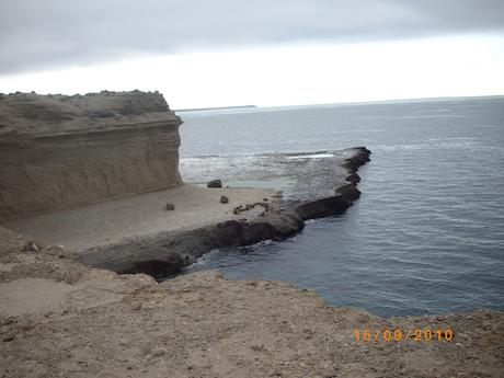 Reserva Natural y turística de Punta Pirámides Reserva Natural y turística de Punta Pirámides