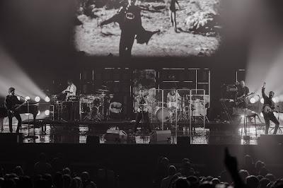 Vetusta Morla - Puñalada trapera (2021) Vetusta Morla - Puñalada trapera (2021)