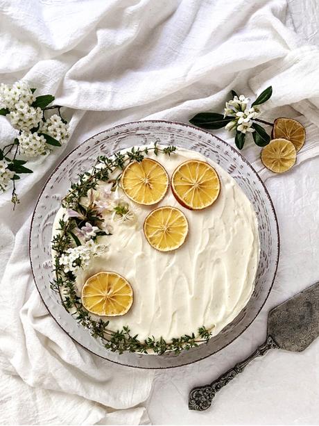 torta de limón y tomillo
