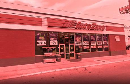 Asaltan sucursal de Autozone en Avenida Salvador Nava