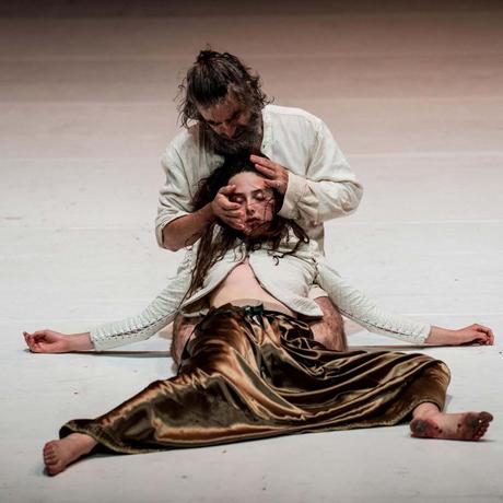 El gran Jan Lauwers y su Needcompany de nuevo en el Teatro Central El gran Jan Lauwers y su Needcompany de nuevo en el Teatro Central