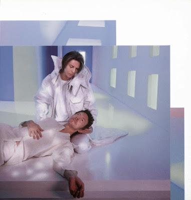 David Bowie - Survive (1999)