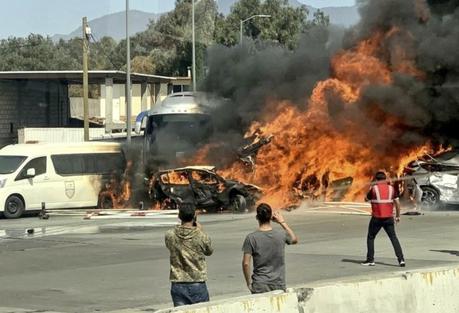 19 personas fallecen tras choque de camión de carga en la México –Pubela
