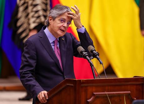 Comisión de Asamblea Nacional de Ecuador concluye que Lasso tiene nexos con paraísos fiscales.