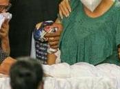 Brasil: Miles personas despidieron cantante brasileña Marília Mendonça