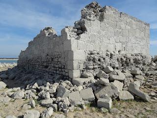 Imagen del mes: Templo romano de la Cilla, en las ruinas de Talavera la Vieja