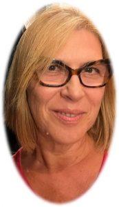 El cuello es un chivato de los años reales, cuídalo. ¿Te estás hidratando correctamente la piel?