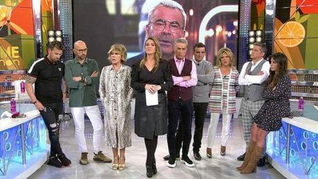 El programa de tv ‘Sálvame’ mata a la prensa rosa