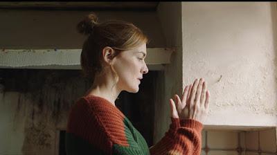 TRES (España, Lituania, Francia; 2021) Fantástico TRES (España, Lituania, Francia; 2021) Fantástico