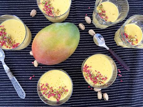 delikatissen vasito de mango puding de mango postres con mango postres con gelatina postre de vasito panna cotta muy facil panna cotta de yogur panna cotta de mango mango pudding mango dessert mango cream  