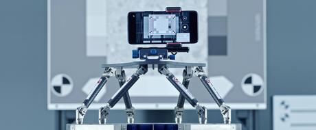 ¿Qué tan fácil es encontrar un teléfono con características premium? ¿Qué tan fácil es encontrar un teléfono con características premium?