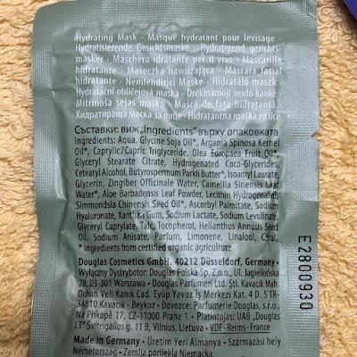 Hydrating Mask With Organic Argan Oil de Douglas Naturals. Viernes de Spa.