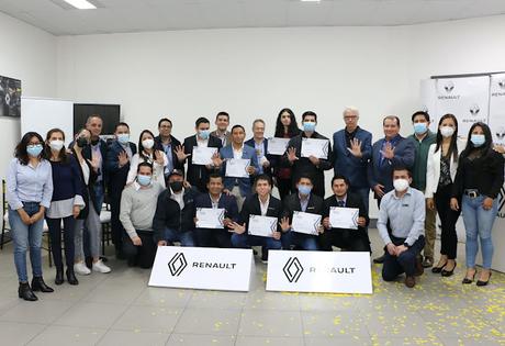 RENAULT ACADEMY GRADUA Y CERTIFICA CON VALIDEZ MUNDIAL A SUS ELECTROMECÁNICOS