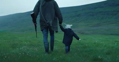 LAMB (Islandia, 2021) Fantástico LAMB (Islandia, 2021) Fantástico