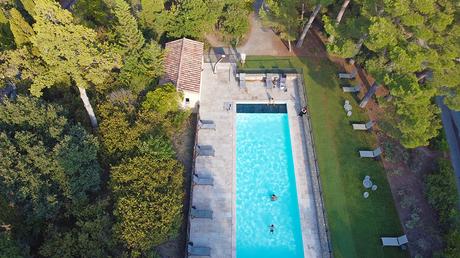 Dormir en los árboles en Les Cabanes dans Les Bois (Carcassonne) Dormir en los árboles en Les Cabanes dans Les Bois (Carcassonne)