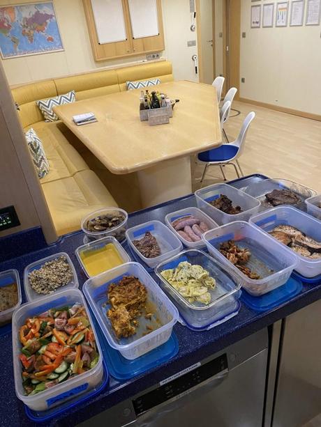 Trabajar como Stew/Cook Trabajar como Stew/Cook