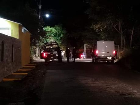 Investigan muerte de dos personas en Tamasopo durante balacera