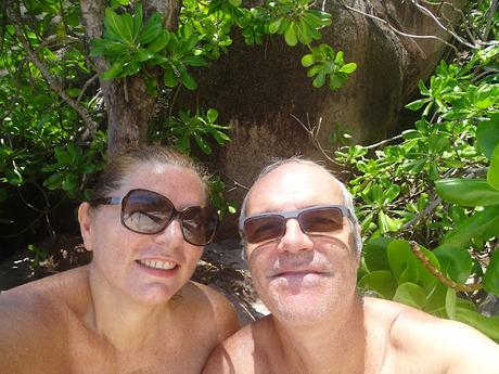 SEYCHELLES: LA PLAYA DE ANSE GEORGETTE EN PRASLIN Y EL CAMPO DE GOLF LEMURIA SEYCHELLES: LA PLAYA DE ANSE GEORGETTE EN PRASLIN Y EL CAMPO DE GOLF LEMURIA