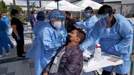 Medicamentos contra la Covid-19 no son la cura; son salvavidas extra, complemento