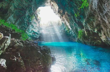 Las mejores excursiones de exploración con Costa Cruceros. Lago Milessani - Gruta de las ninfas