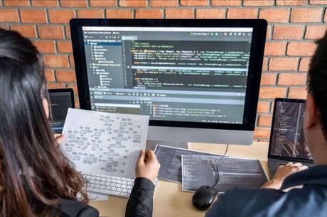 ¿Cómo empezar a trabajar como programador junior? ¿Cómo empezar a trabajar como programador junior?