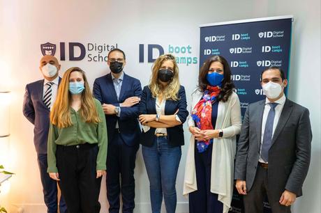 ID Digital School y Selecta Digital lanzan el programa de becas transfórmate