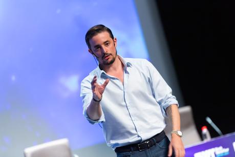 Emprendedor español gana el premio al mejor crypto influencer del año