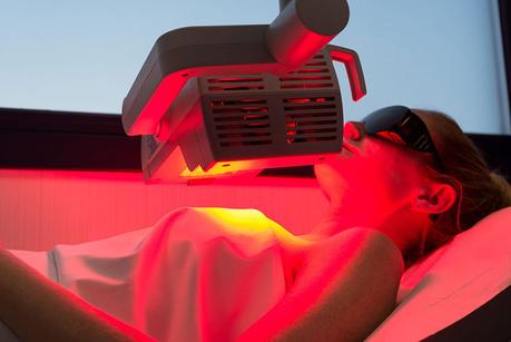 Conozca el prometedor tratamiento que combate el cáncer con luz