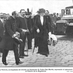 1913:La Reina Doña Victoria, acompañada del alcalde de Santander D. Pedro San Martín