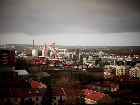 delikatissen vintage verde empolvado scandinavian tiny kitchen scandi green pintura verde cocina paredes verdes green kitchen estilo nórdico colores decoración verde cosy kitchen cosy decor  