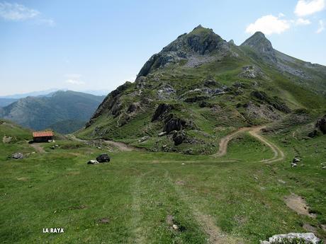San Isidro-Valmartín-Los Moyones-Cascayón