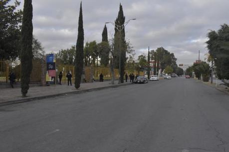 Por orden judicial, retiran con policías plantón instalado en Avenida Carranza