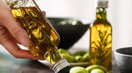 El más decorativo recipiente para guardar aceite de oliva 3