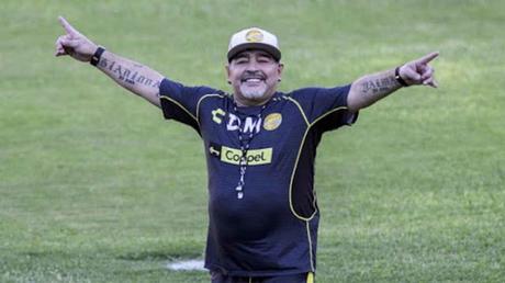 #Futbol: Diego Armando Maradona fue enterrado sin su Corazon #Argentina