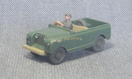 Land Rover 88 Serie II de la marca alemana Wiking y de la escala 1:87