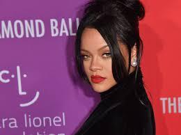 #Barbados:  Declaran a Rihanna como “heroína nacional” de la nueva #Republica