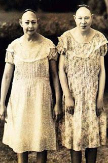 El show de lo macabro y diferente El show de lo macabro y diferente