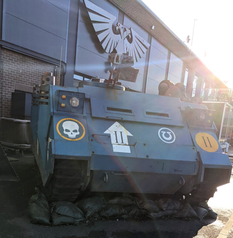 Una década del Rhino del  Nottingham (El de tamaño real)