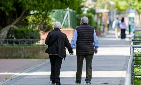 Así aumentaran las cuantías de las pensiones mínimas y no contributivas en 2022 con la nueva reforma